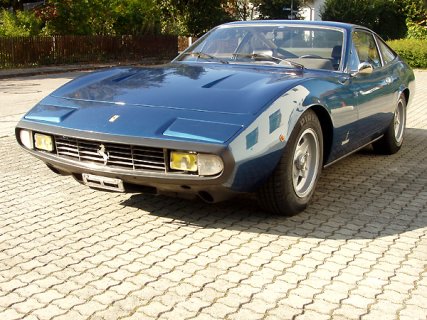 365GTC4_3.jpg